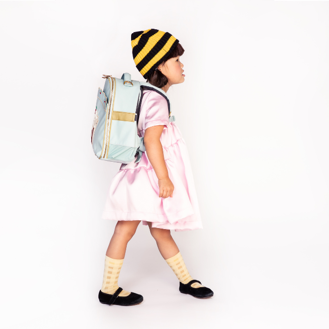 Ergonomic, trendy backpack for toddlers and preschoolers (from 2 years old). If you want your toddler to walk the road to independence, the Ralphie backpack is a key piece.