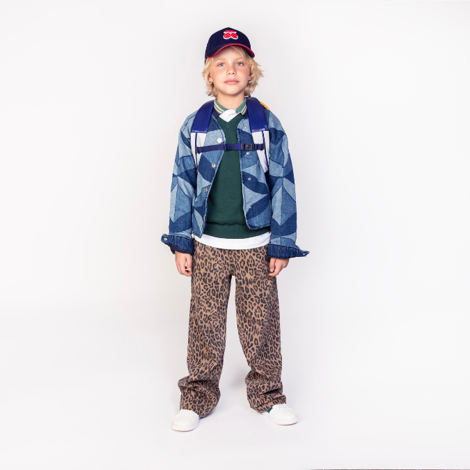 Trendy backpack for children from 6 years. The Jeune Premier New Bobbie Puffer Pop is a rework of the classic Bobbie model.