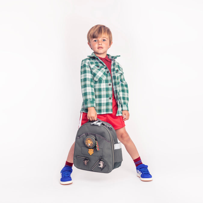 Ergonomic, trendy backpack for toddlers and preschoolers (from 2 years old). If you want your toddler to walk the road to independence, the Ralphie backpack Big Five is a key piece.