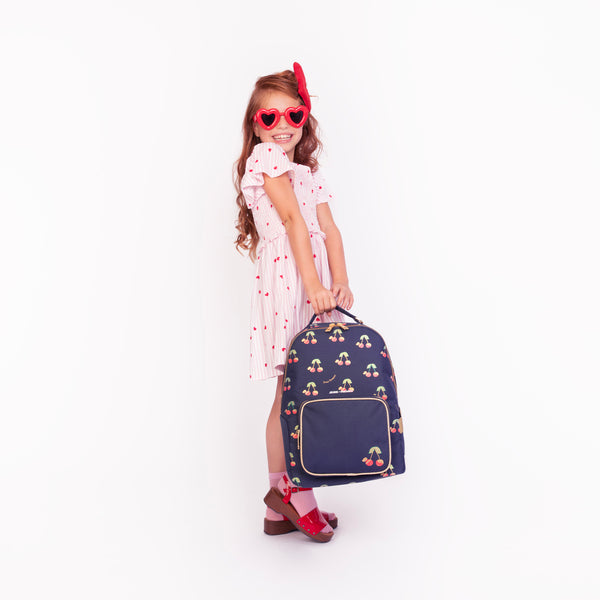 Trendy backpack for children from 6 years. The New Bobbie Love Cherries is a rework of the classic Bobbie model.