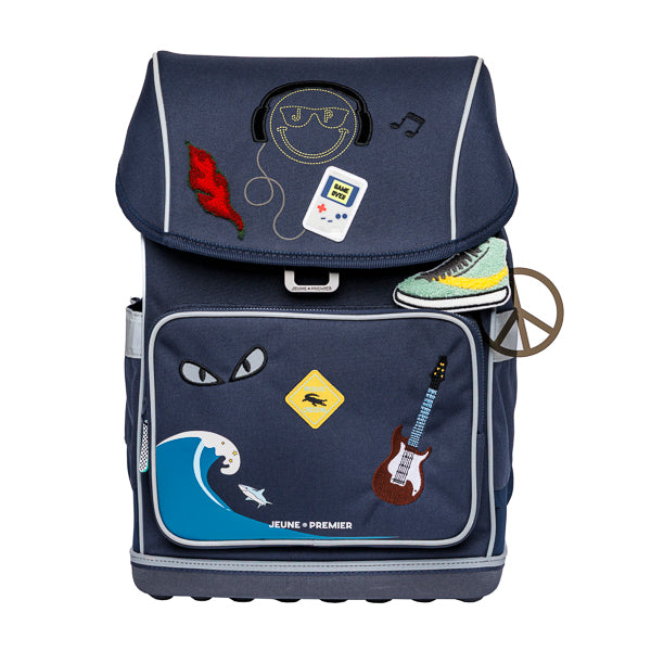 Discover the Ergomaxx, the most ergonomic and durable backpack in the world for children aged 6 to 10. The navy blue Mr. Gadget design full of cool gadgets is Jeune Premier's all-time bestseller for boys.