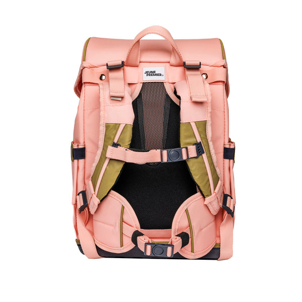 Discover the Ergomaxx, the most ergonomic and durable backpack in the world for girls aged 6 to 10. The Pegasus print is ideal for rainbow and unicorn lovers.