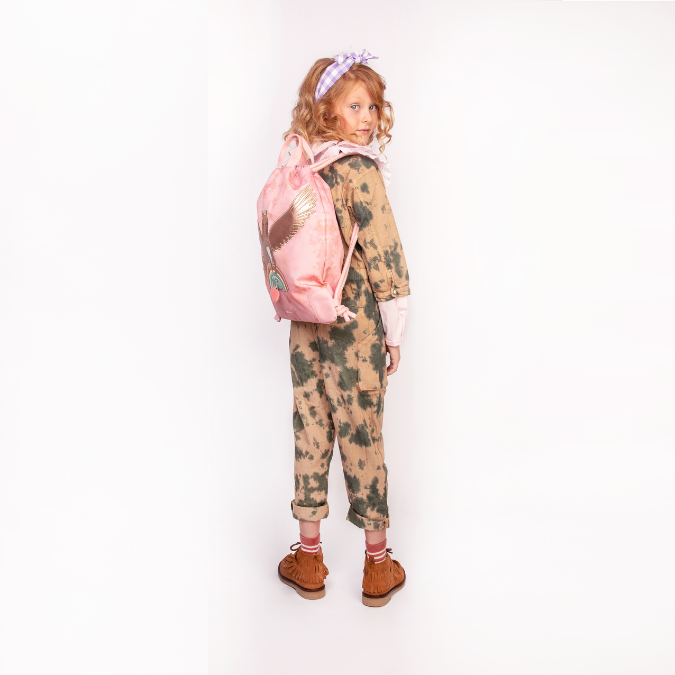 Check out the Jeune Premier City Bag Pegasus that can be used as swimming bag, sports bag or fashion accessory, ideal for girls who love rainbows and unicorns.