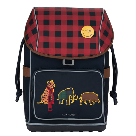 Discover the full range of Jeune Premier school bags, backpacks & sports bags for boys!