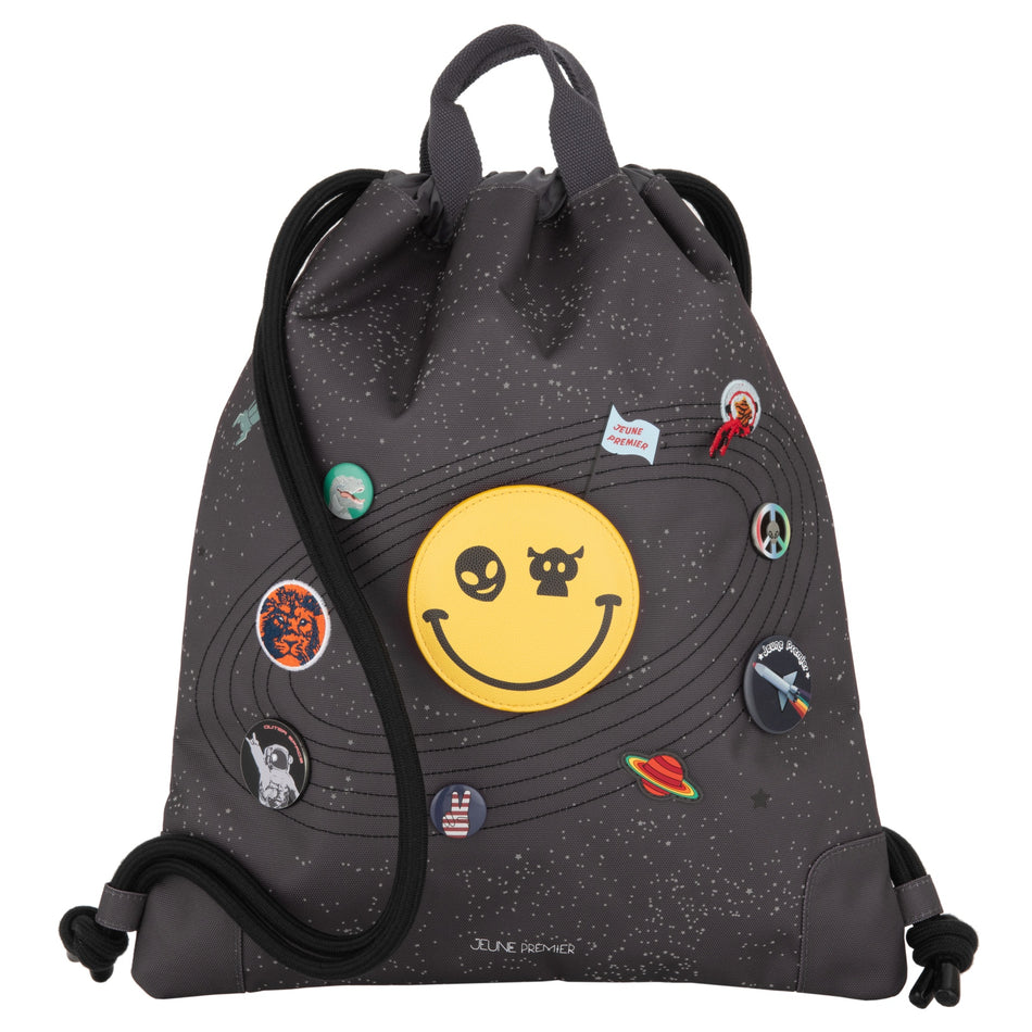 Check out the multifunctional Jeune Premier City Bag that can be used as a swimming bag, sports bag or fashion accessory. The Space Invaders print is ideal for cool boys fascinated by the universe & space travel.