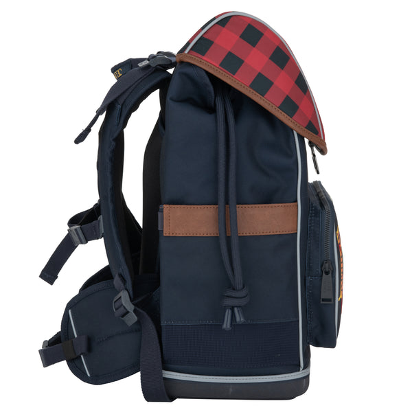 Discover the Jeune Premier Ergomaxx, the most ergonomic, durable and beautiful backpack in the world for boys and girls aged 6 to 10. The Tartans print is ideal for cool, fashionable boys.